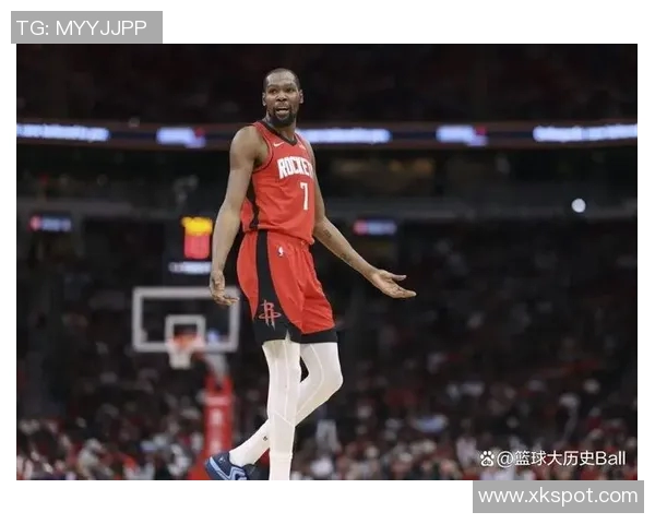 杜兰特调侃年轻球员称赛前挂筐行为显幼稚太老了